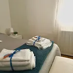 Cristina - Free Private Parking In Medicina, Comfort Premium & Air Conditioning *