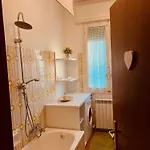 Cristina - Free Private Parking In Medicina, Comfort Premium & Air Conditioning 公寓 梅迪奇纳