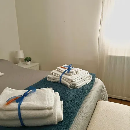 Cristina - Free Private Parking In Medicina, Comfort Premium & Air Conditioning *