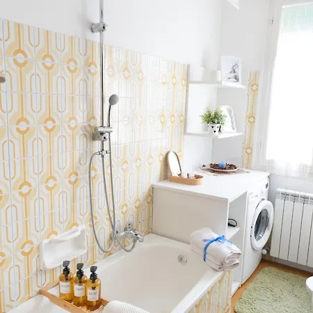 شقة Cristina - Air Conditioning, Garden, Private Parking & Premium Beds