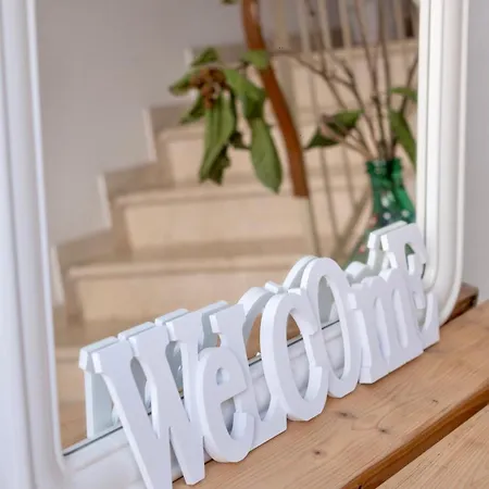 Lejlighed Cristina - Air Conditioning, Garden, Private Parking & Premium Beds