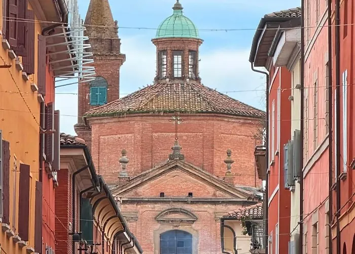 Cristina - Free Private Parking In Medicina, Comfort Premium & Air Conditioning * Medicina (Emilia-Romagna)