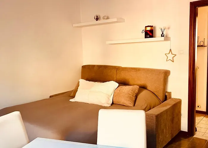 Cristina - Free Private Parking In Medicina, Comfort Premium & Air Conditioning